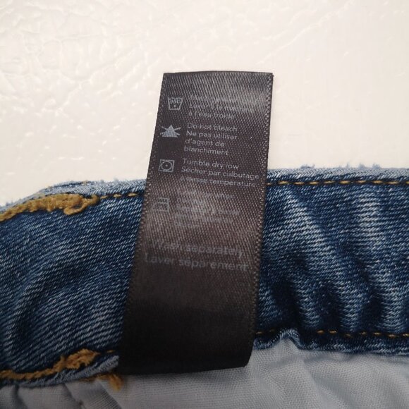 2/$30.00 - George Ladies Medium Wash Blue Jeans - Picture 7 of 10